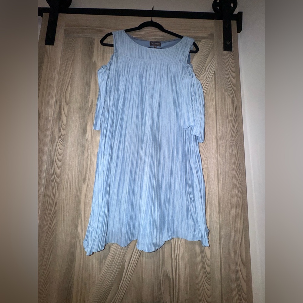 Luxology Sky Blue Pleated Tunic